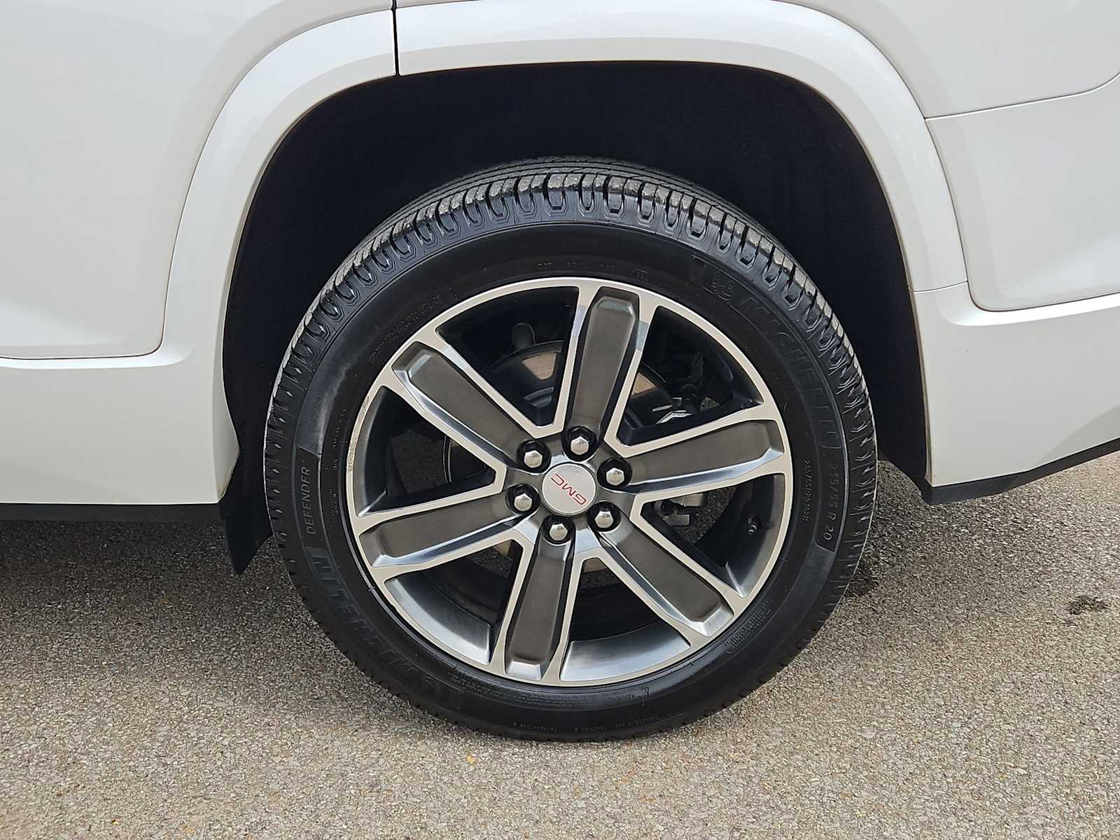 Thumbnail: 2017 GMC Acadia - 14