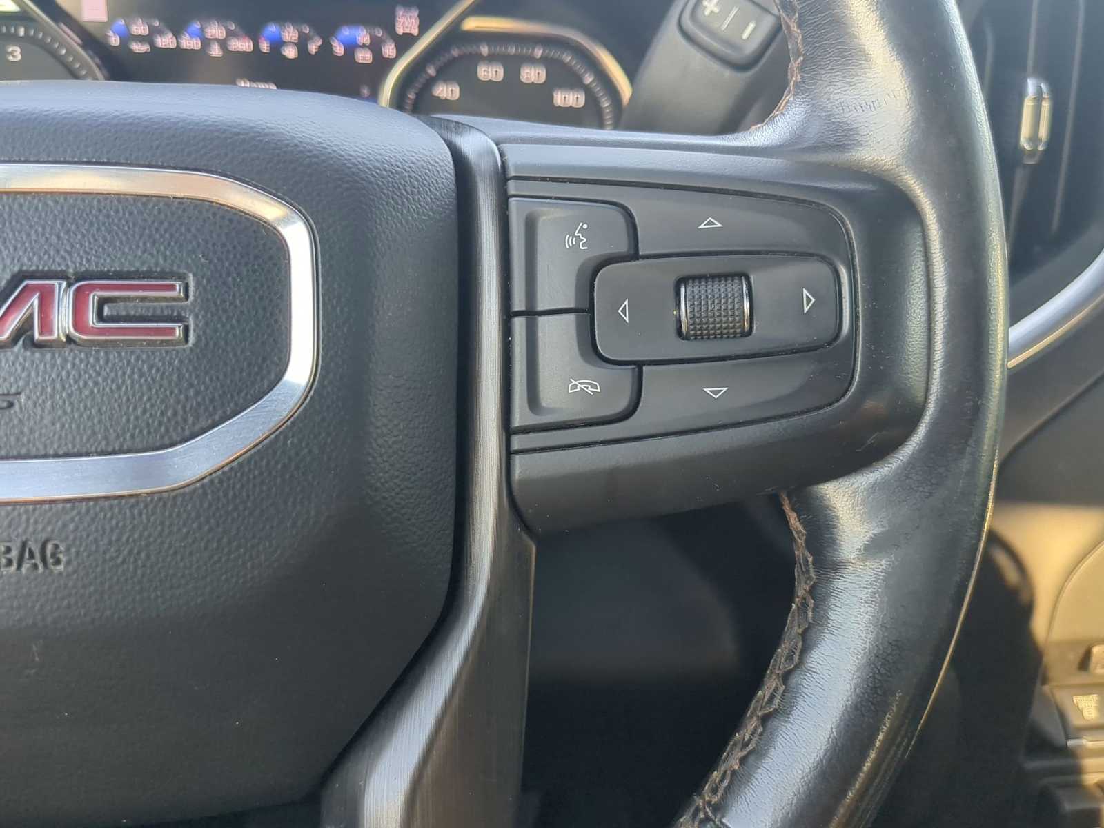 Thumbnail: 2022 GMC Sierra 3500 - 25