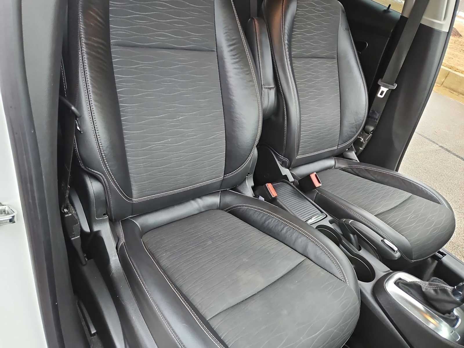 Thumbnail: 2016 Buick Encore - 21