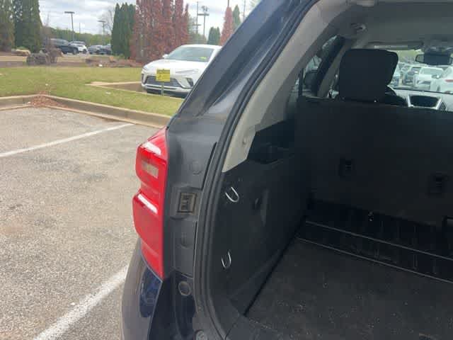 Thumbnail: 2017 Chevrolet Equinox - 11