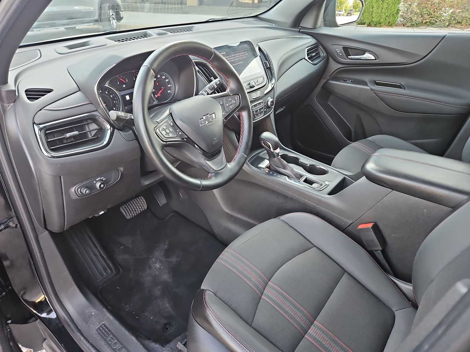 Thumbnail: 2023 Chevrolet Equinox - 10