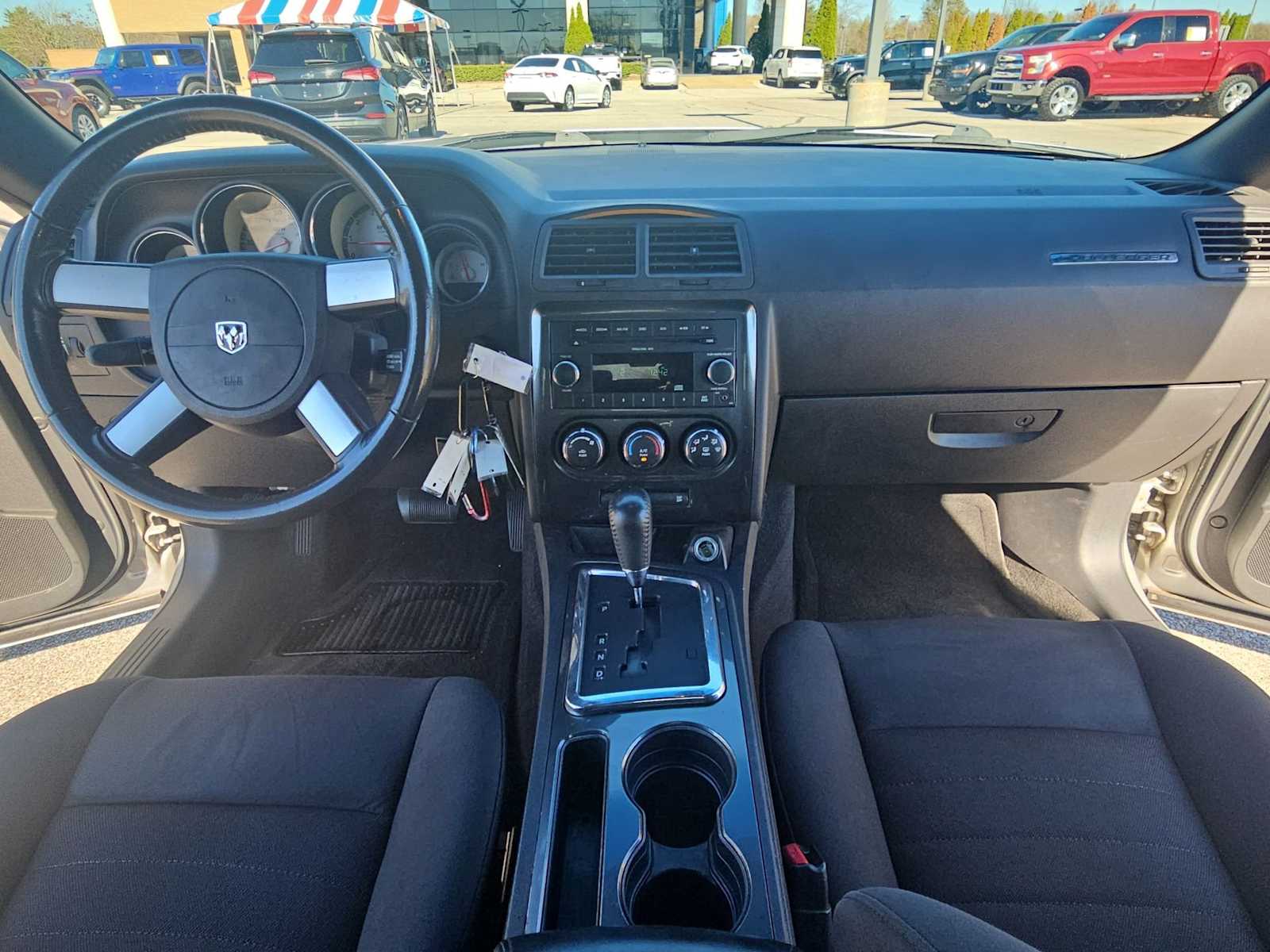 Thumbnail: 2010 Dodge Challenger - 16