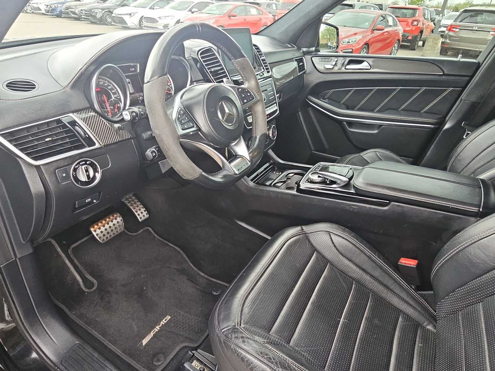 Thumbnail: 2017 Mercedes-Benz GL-Class - 10