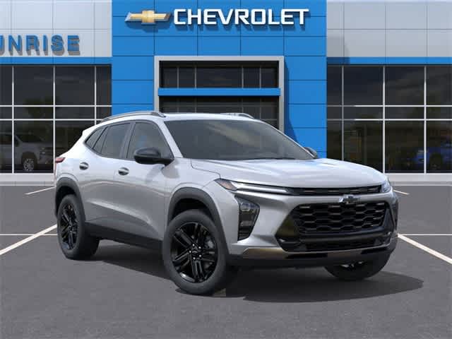 Thumbnail: 2026 Chevrolet Trax - 8