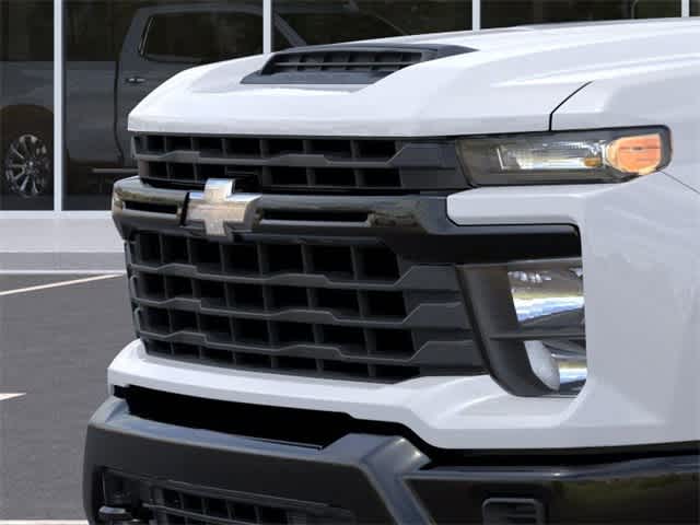 Thumbnail: 2026 Chevrolet Silverado 2500 - 13