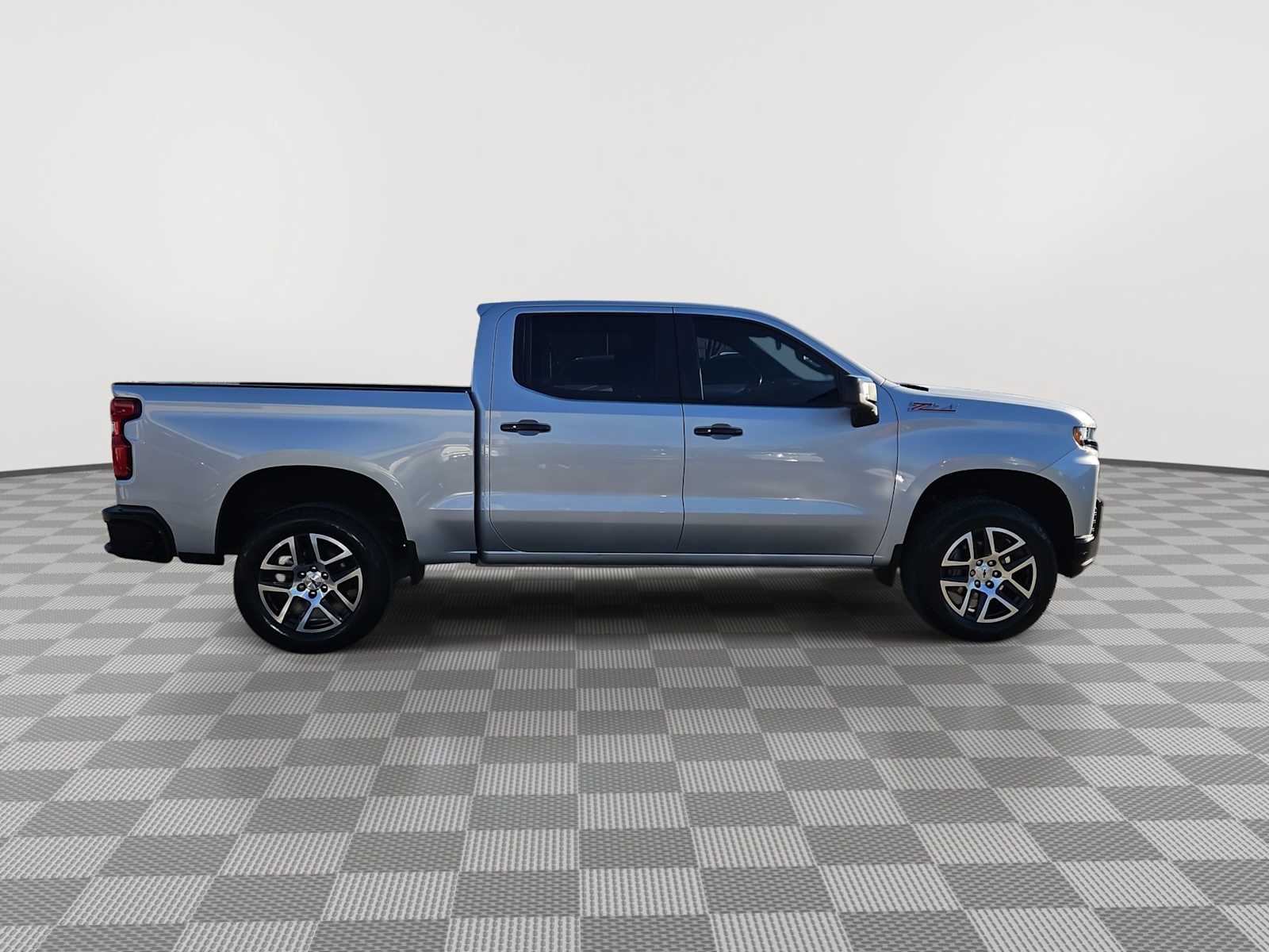 Thumbnail: 2019 Chevrolet Silverado 1500 - 9