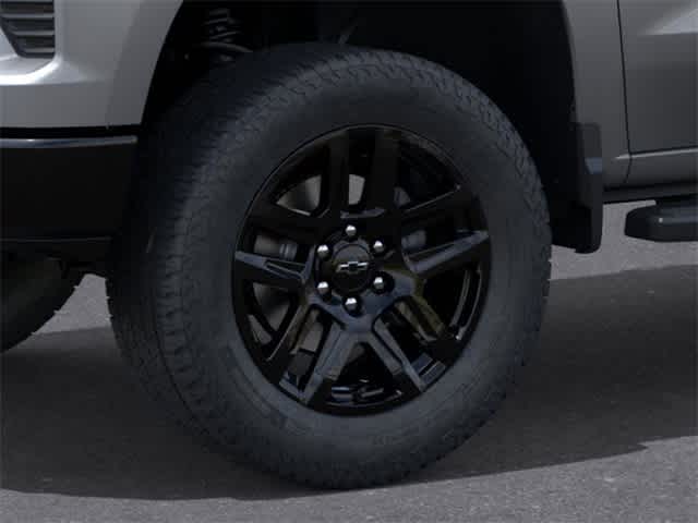 Thumbnail: 2026 Chevrolet Silverado 1500 - 9