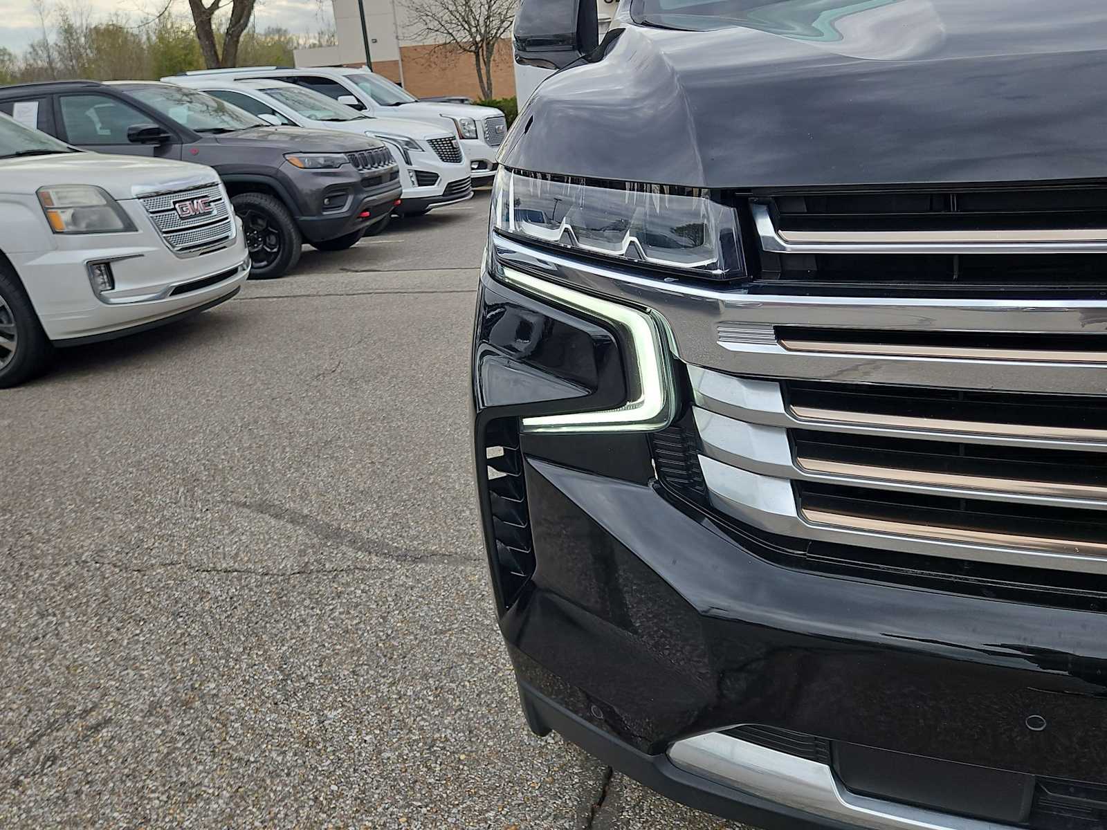 Thumbnail: 2021 Chevrolet Tahoe - 11