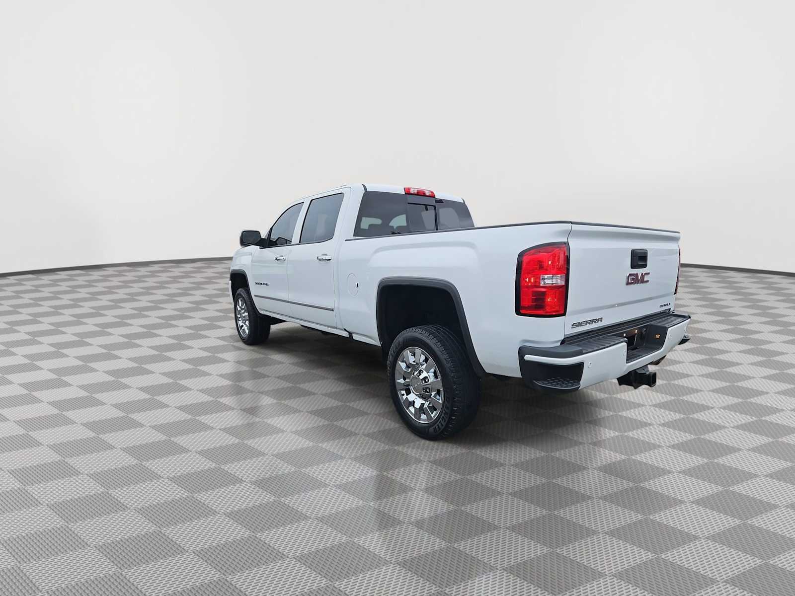 Thumbnail: 2019 GMC Sierra 2500 - 10