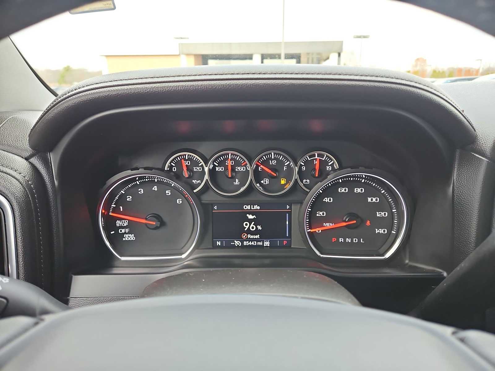 Thumbnail: 2021 Chevrolet Silverado 1500 - 32