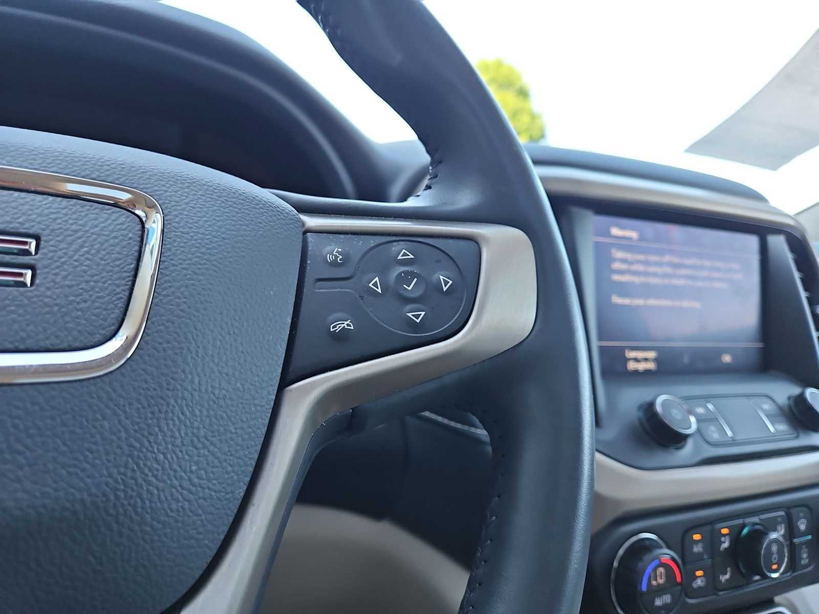 Thumbnail: 2022 GMC Acadia - 26