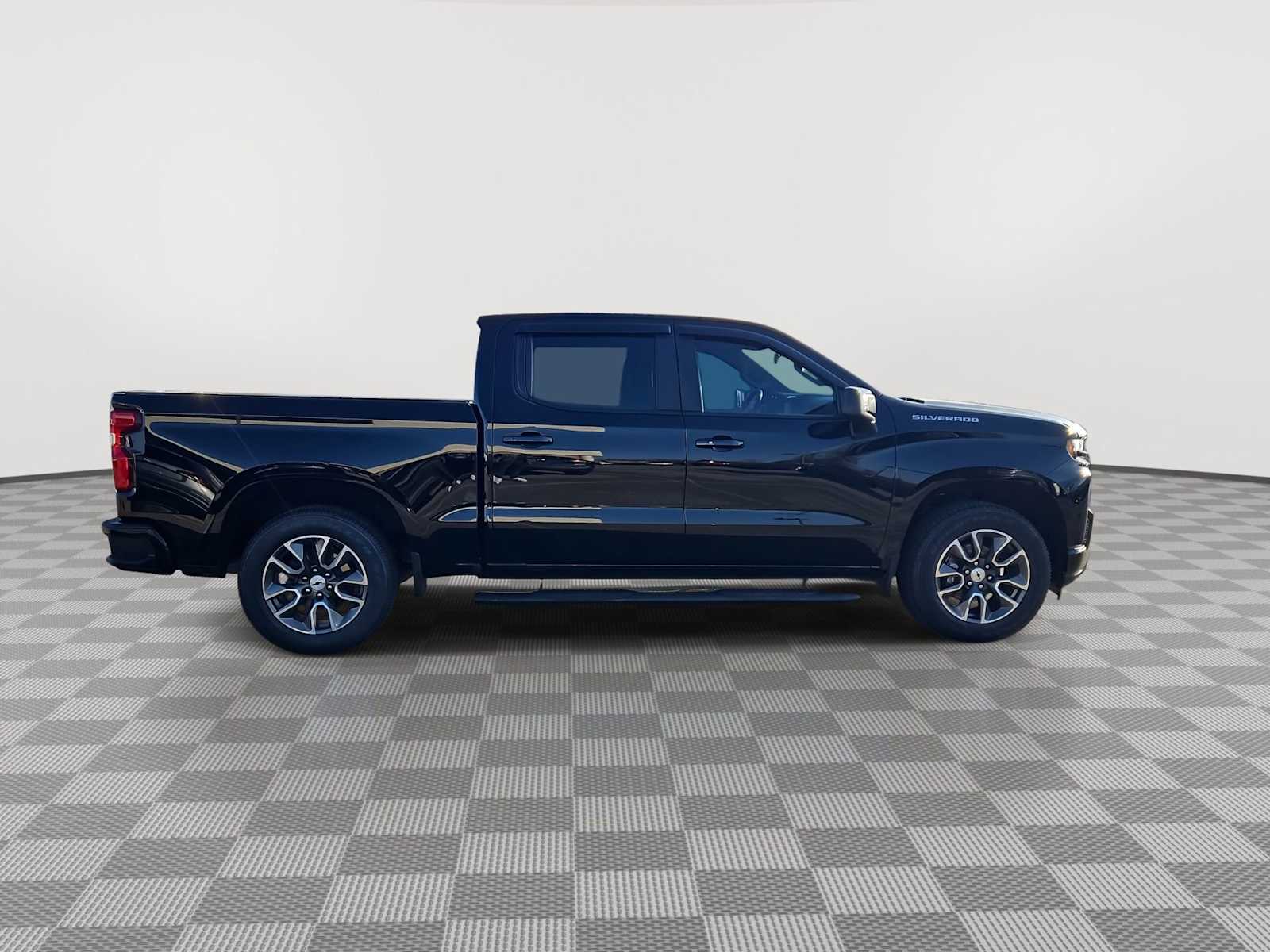 Thumbnail: 2022 Chevrolet Silverado 1500 - 9