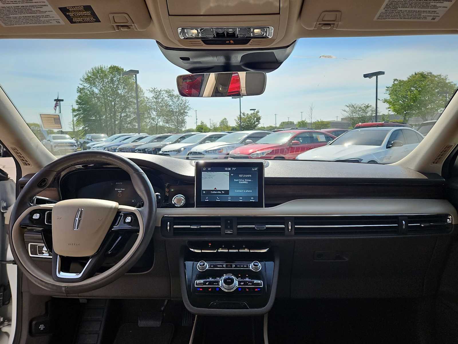 Thumbnail: 2021 Lincoln Corsair - 16