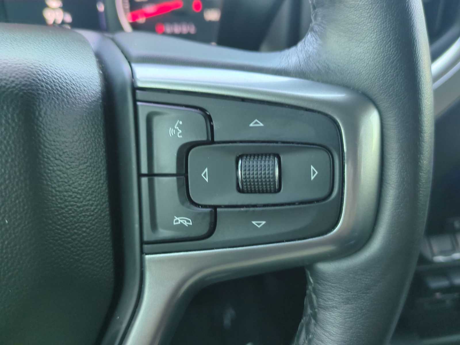 Thumbnail: 2022 Chevrolet Silverado 1500 - 25