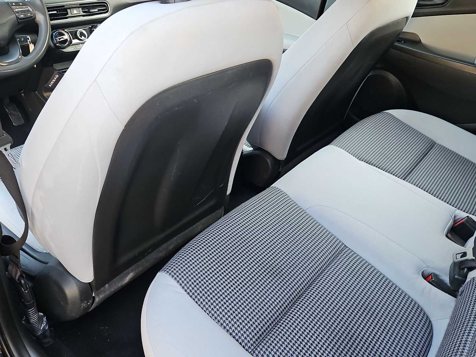 Thumbnail: 2022 Hyundai Kona - 19