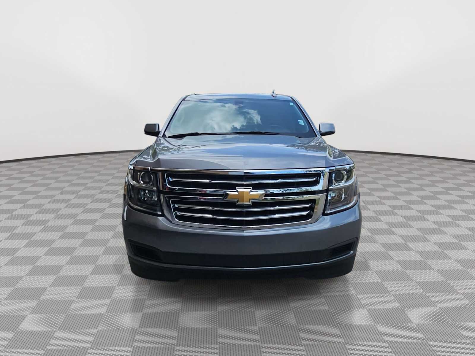 Thumbnail: 2020 Chevrolet Tahoe - 3