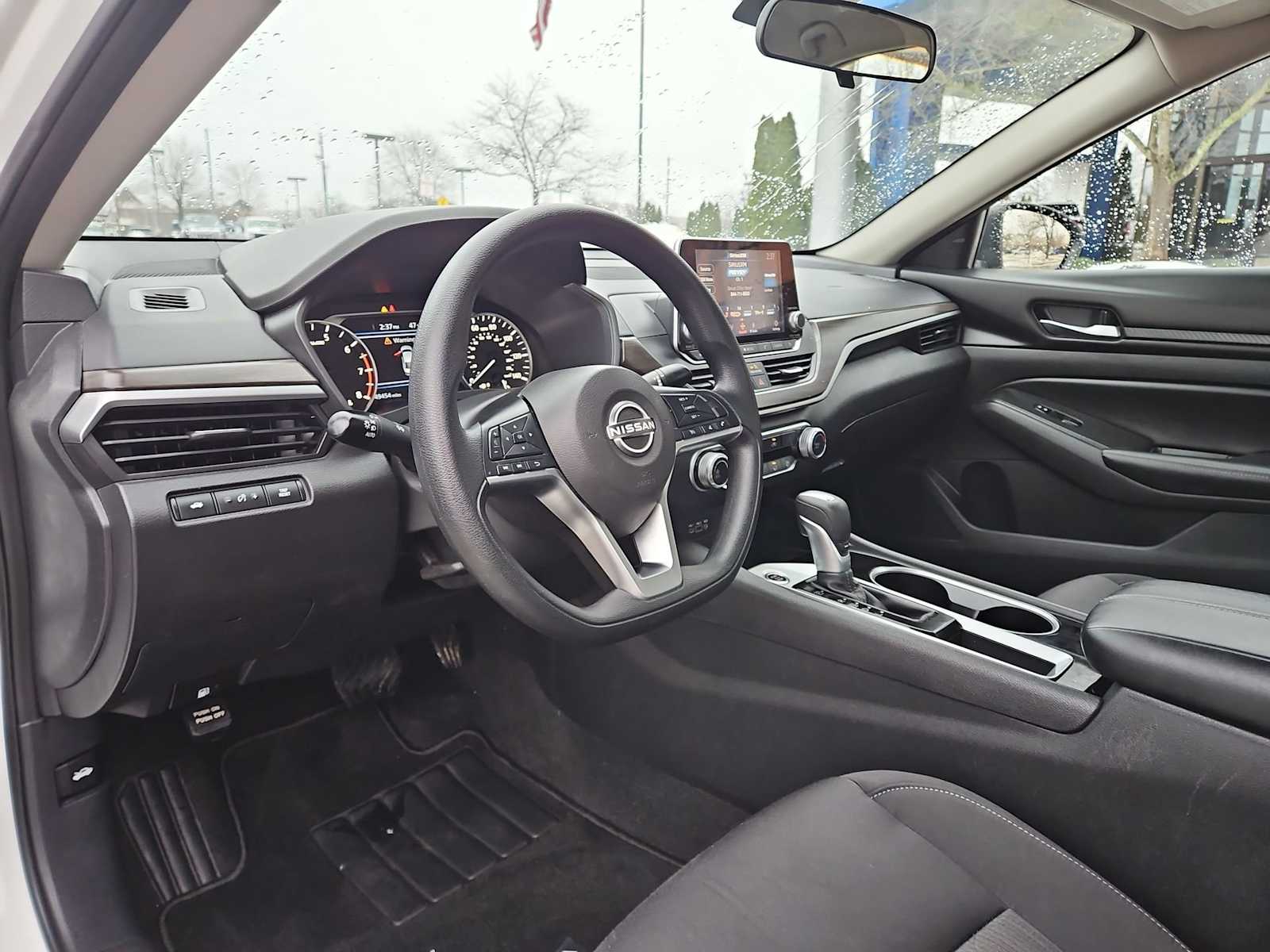 Thumbnail: 2024 Nissan Altima - 10