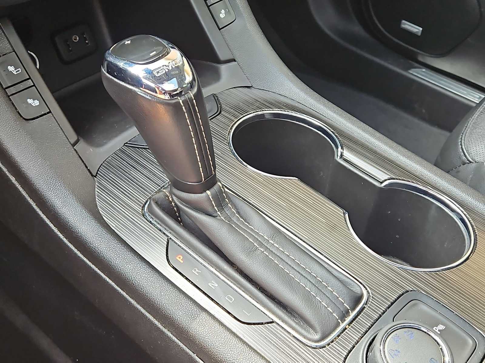 Thumbnail: 2019 GMC Acadia - 33