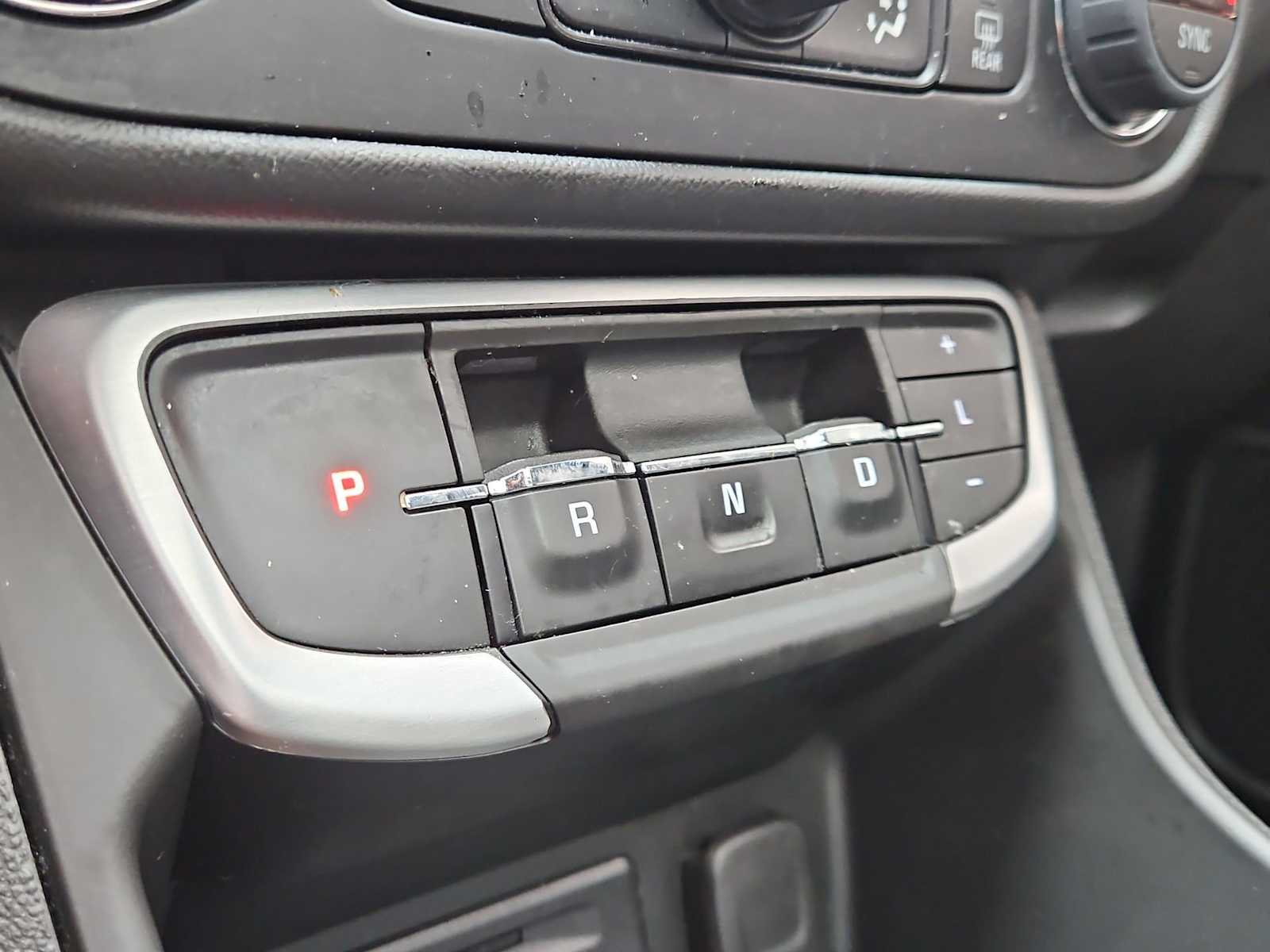 Thumbnail: 2023 GMC Terrain - 34