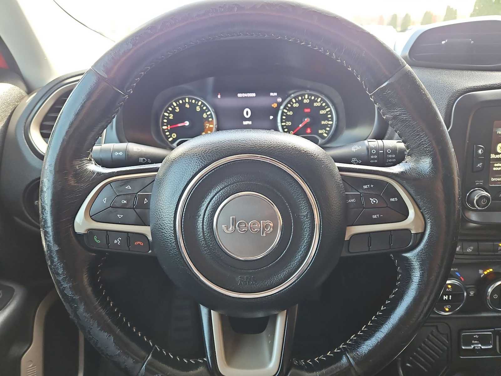 Thumbnail: 2016 Jeep Renegade - 22