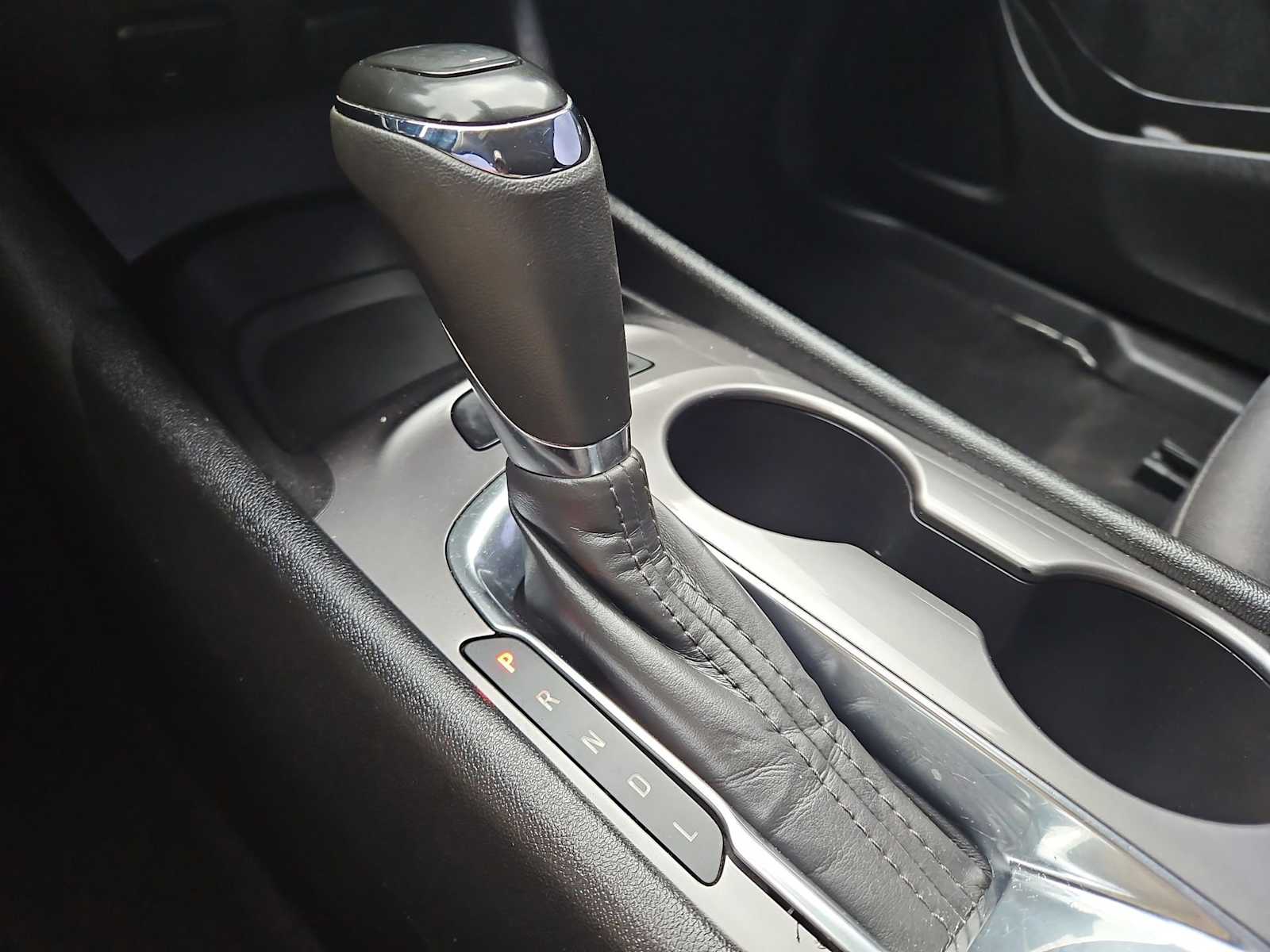 Thumbnail: 2017 Chevrolet Malibu - 31