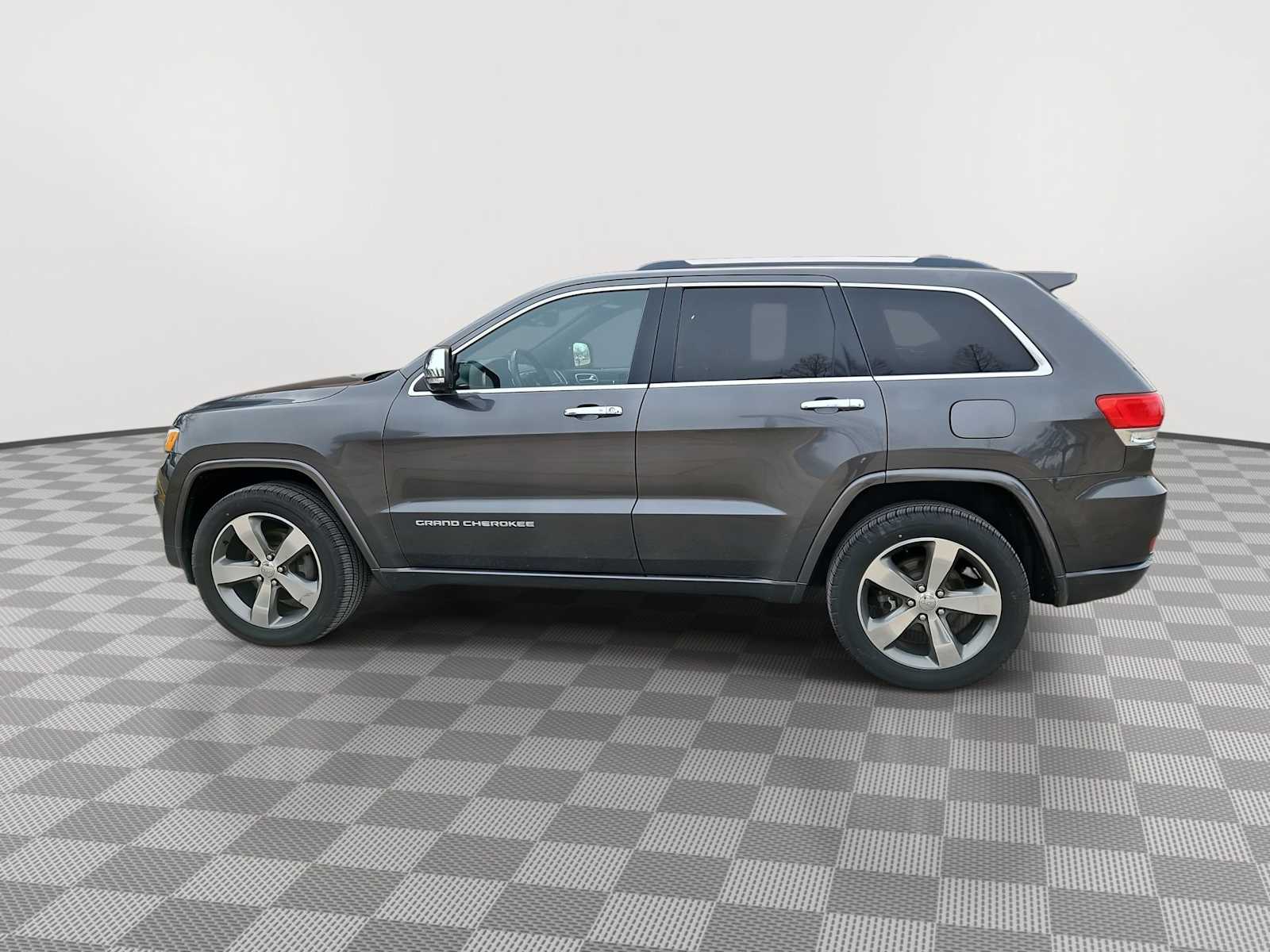 Thumbnail: 2015 Jeep Grand Cherokee - 5