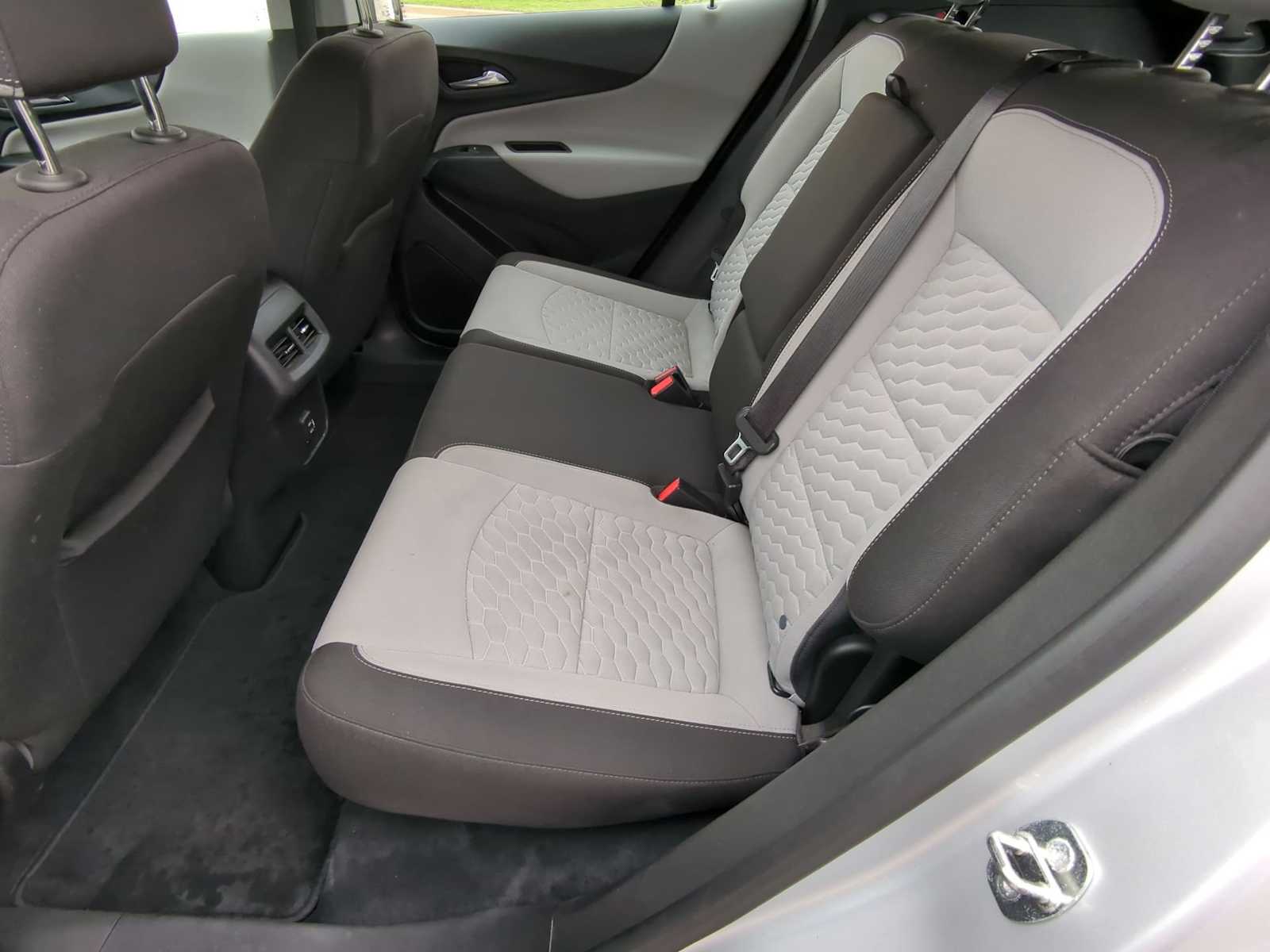 Thumbnail: 2020 Chevrolet Equinox - 23