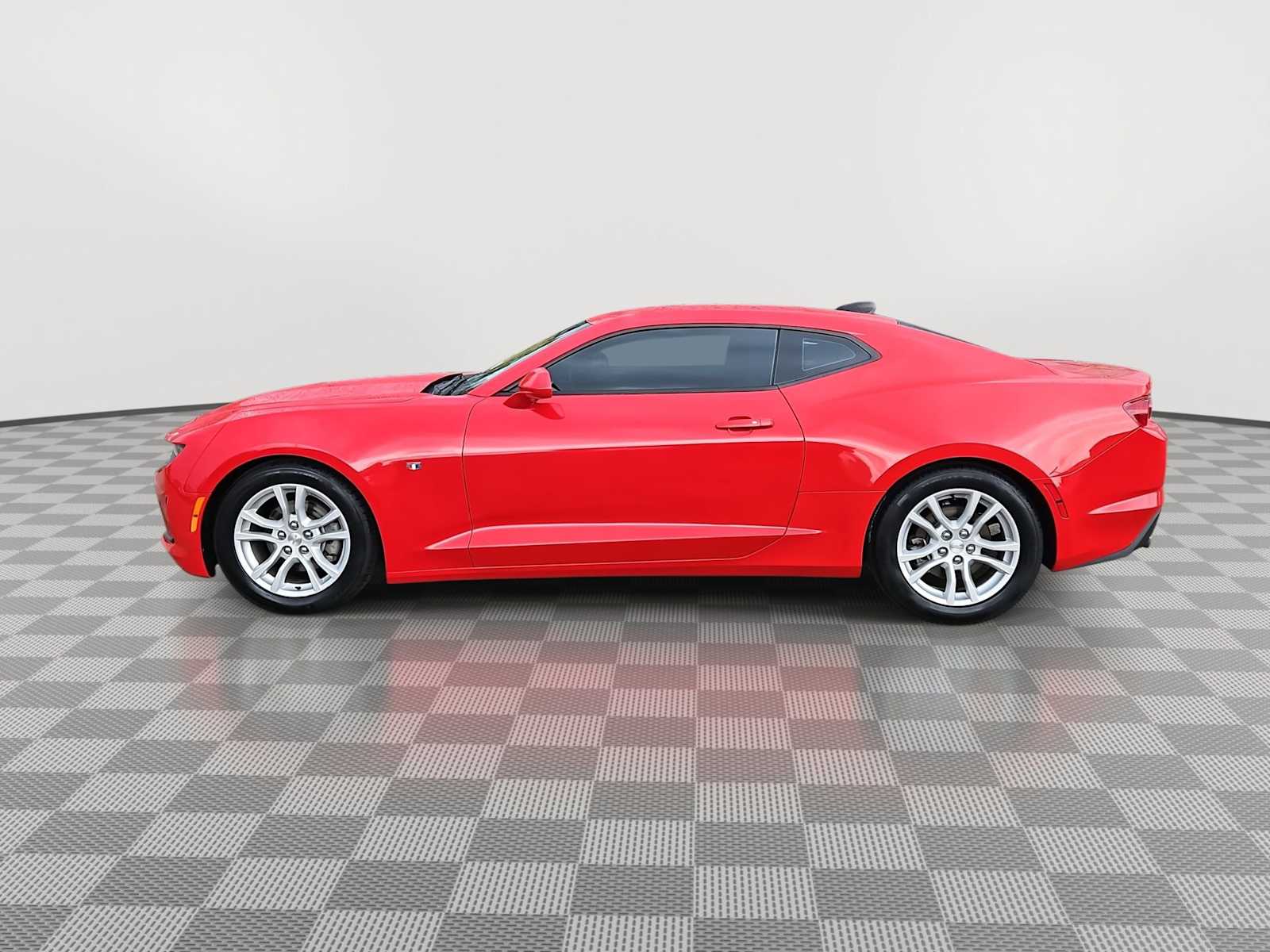 Thumbnail: 2021 Chevrolet Camaro - 5