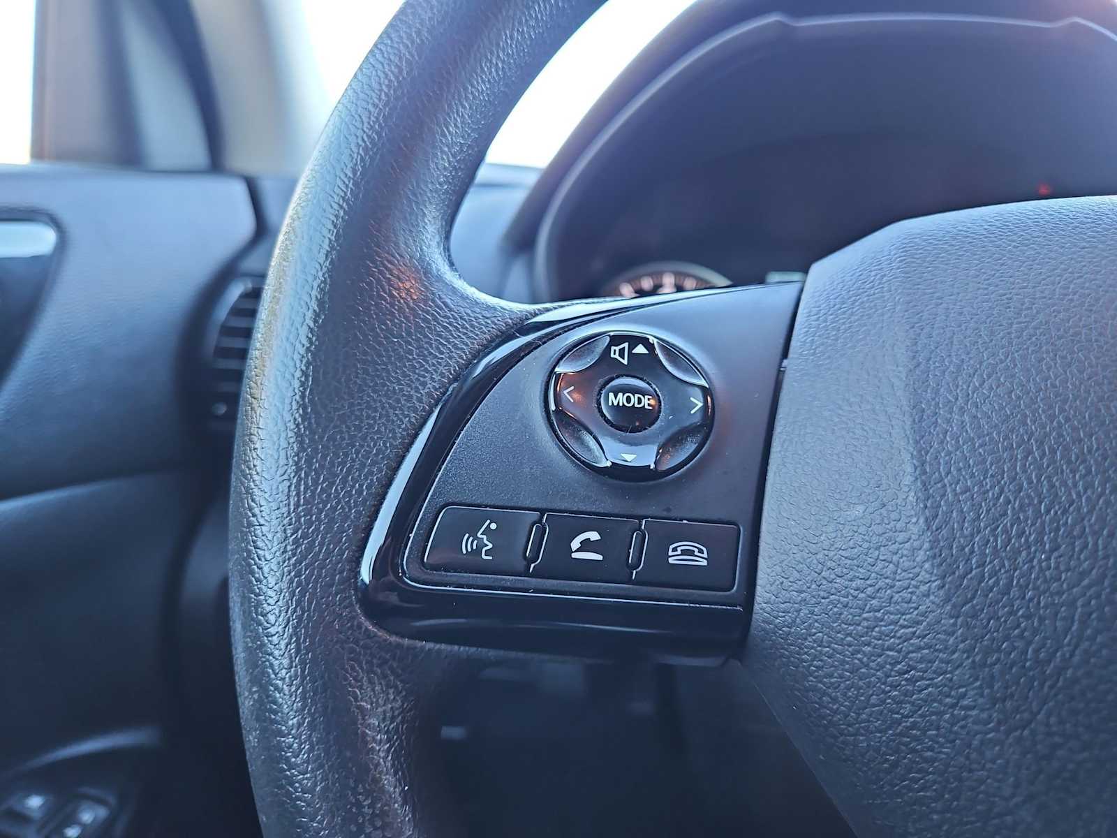 Thumbnail: 2022 Mitsubishi Eclipse Cross - 24