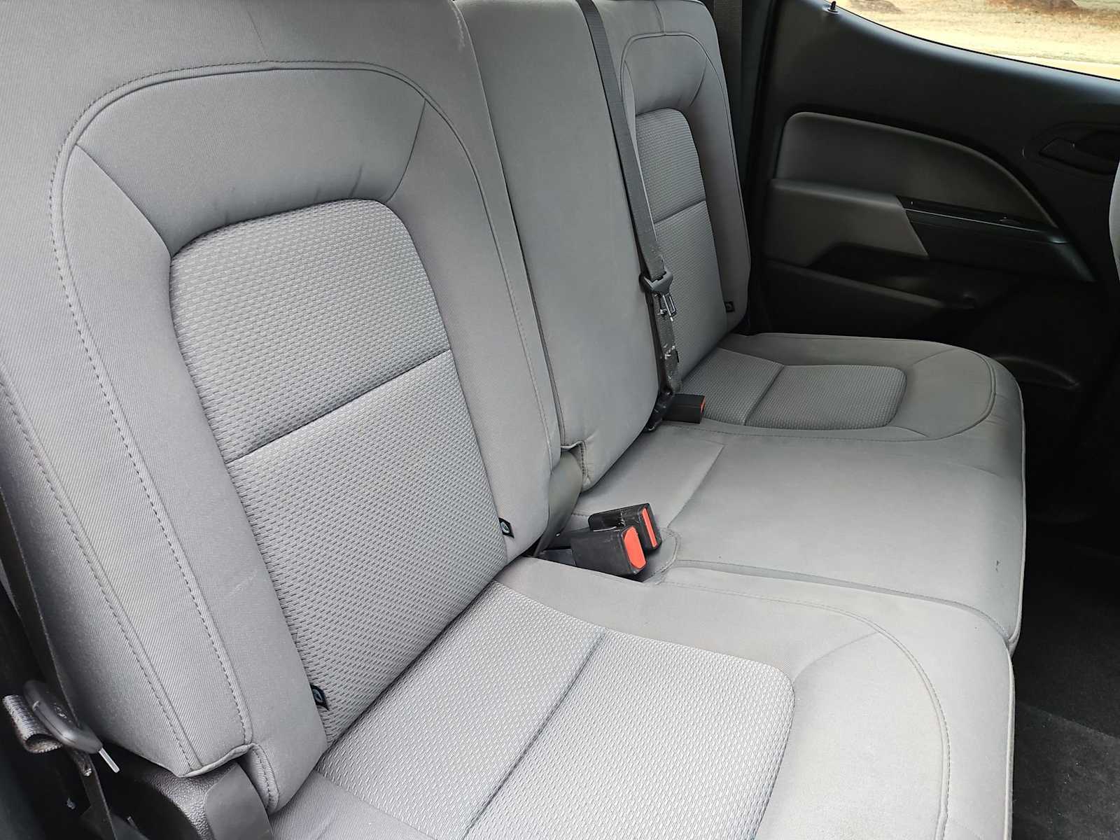 Thumbnail: 2019 Chevrolet Colorado - 21