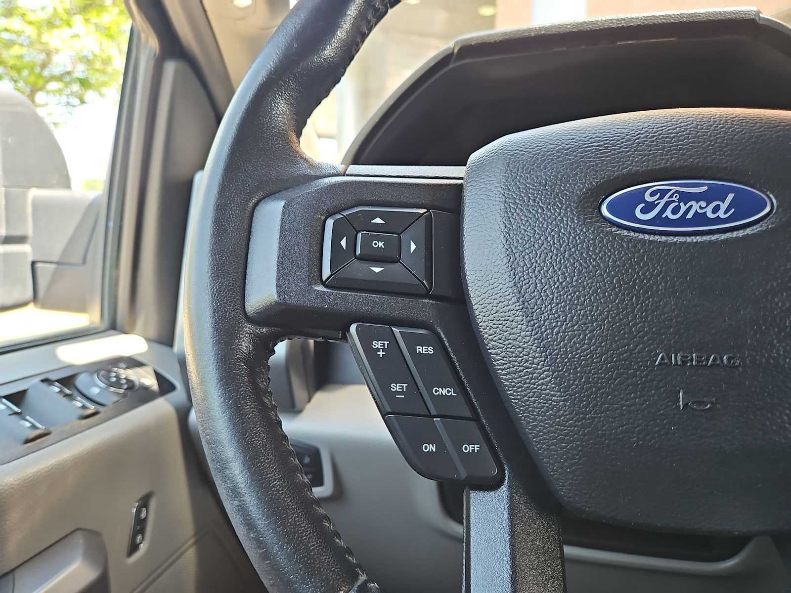 Thumbnail: 2020 Ford F-150 - 43