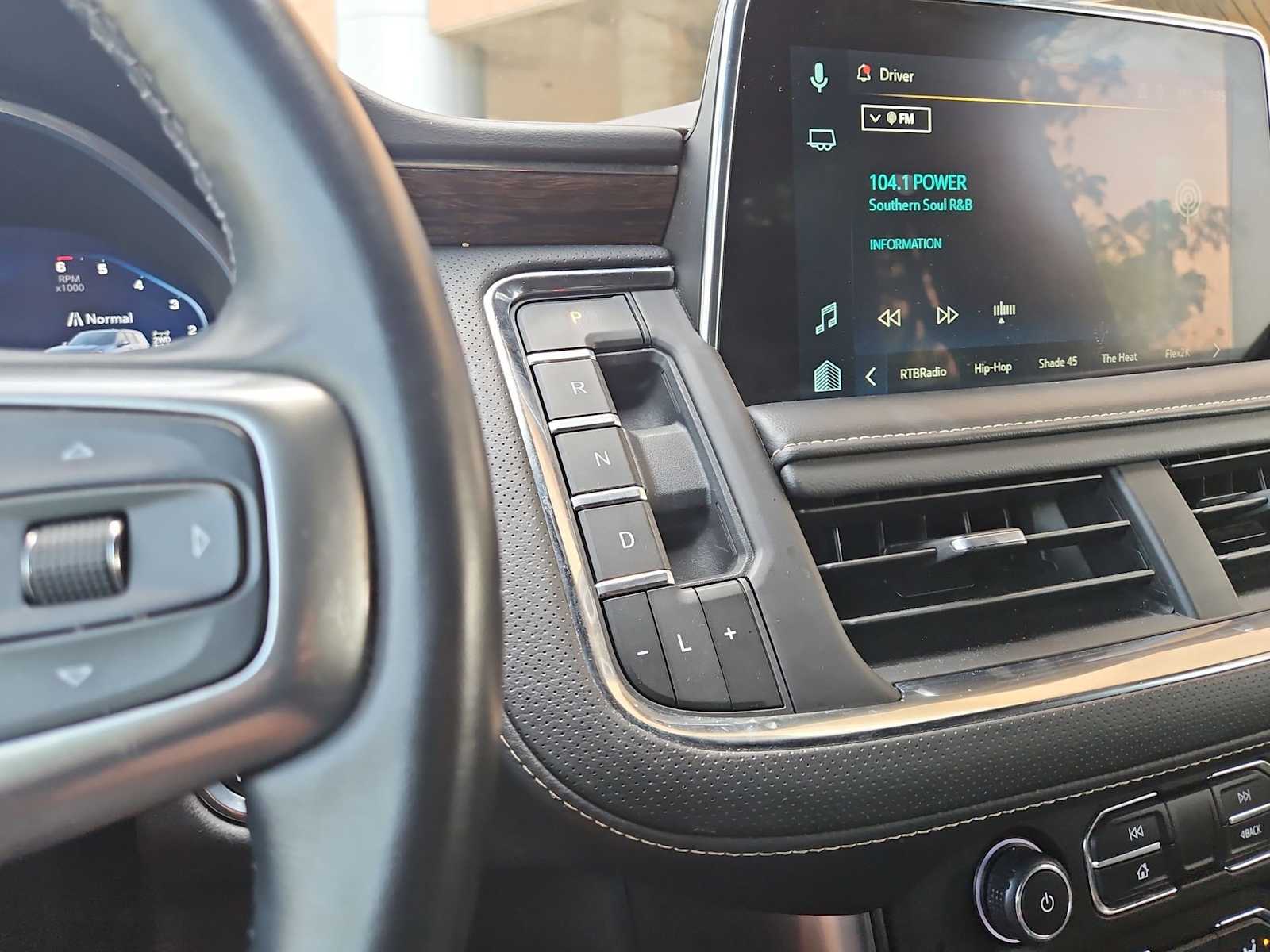 Thumbnail: 2023 Chevrolet Suburban - 31