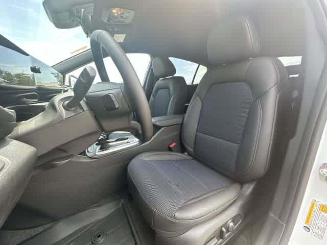 Thumbnail: 2026 Buick Envista - 16
