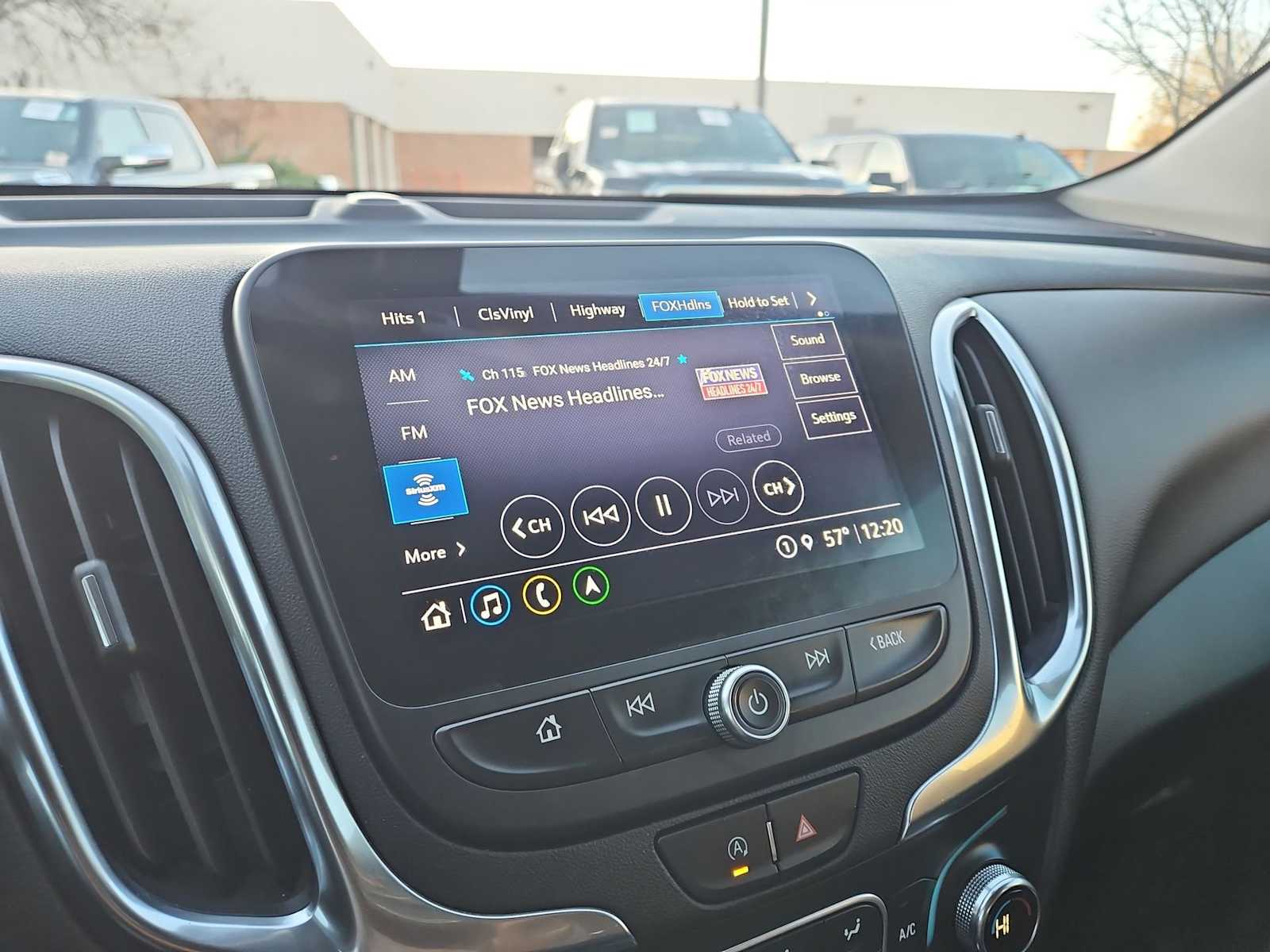 Thumbnail: 2024 Chevrolet Equinox - 30