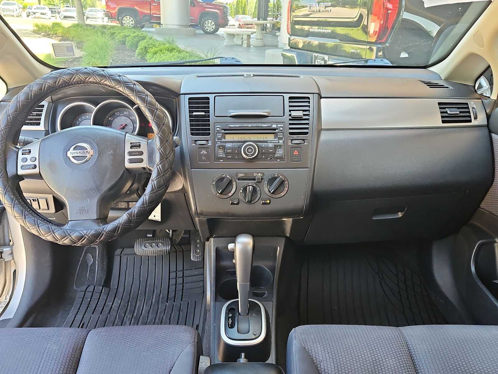 Thumbnail: 2008 Nissan Versa - 15