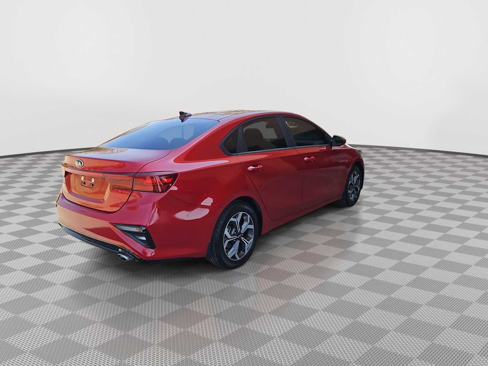Thumbnail: 2019 Kia Forte - 8