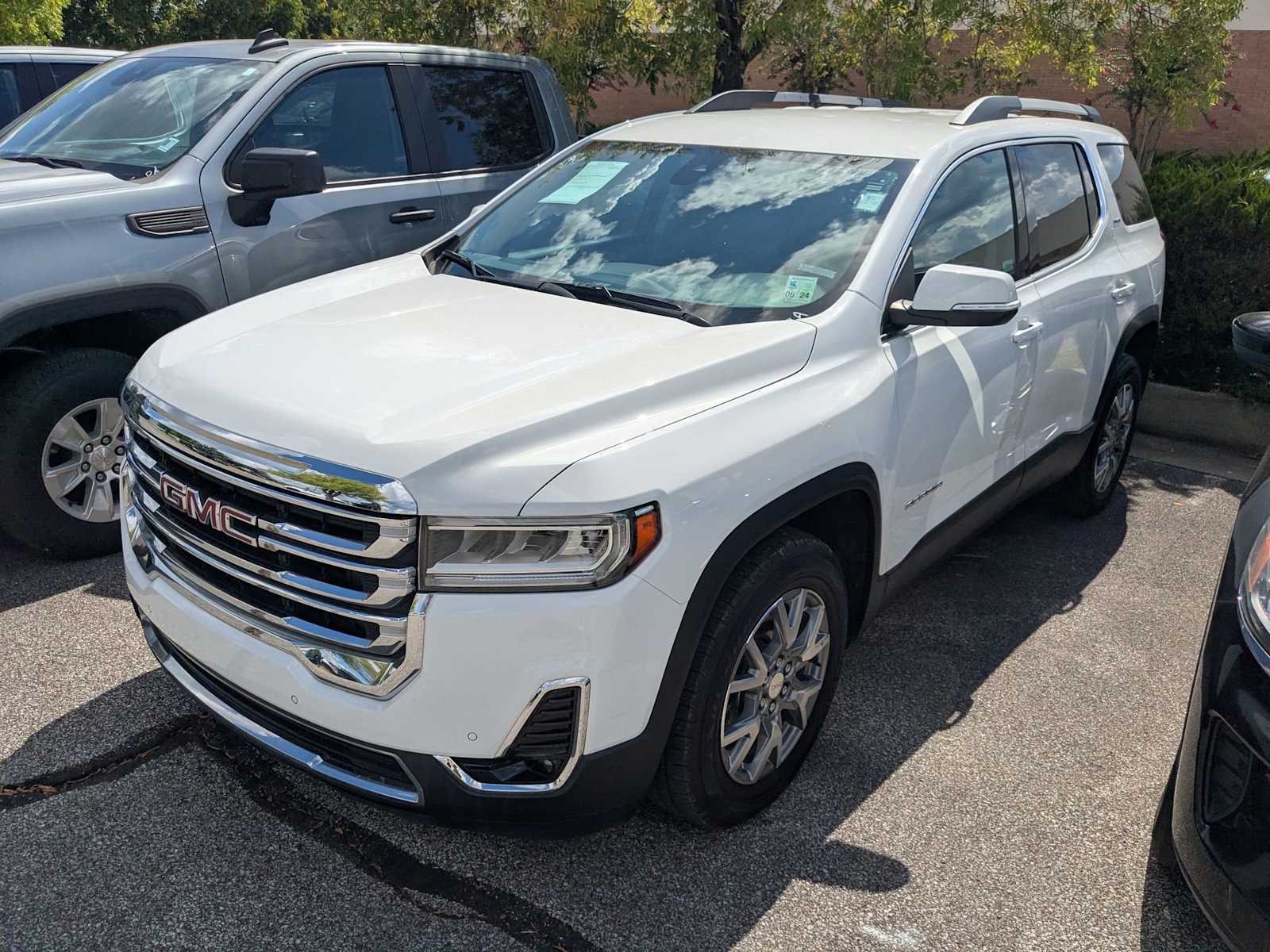 Thumbnail: 2021 GMC Acadia - 1