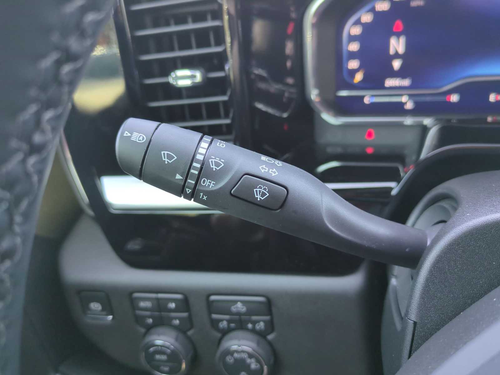 Thumbnail: 2025 Chevrolet Silverado 1500 - 25