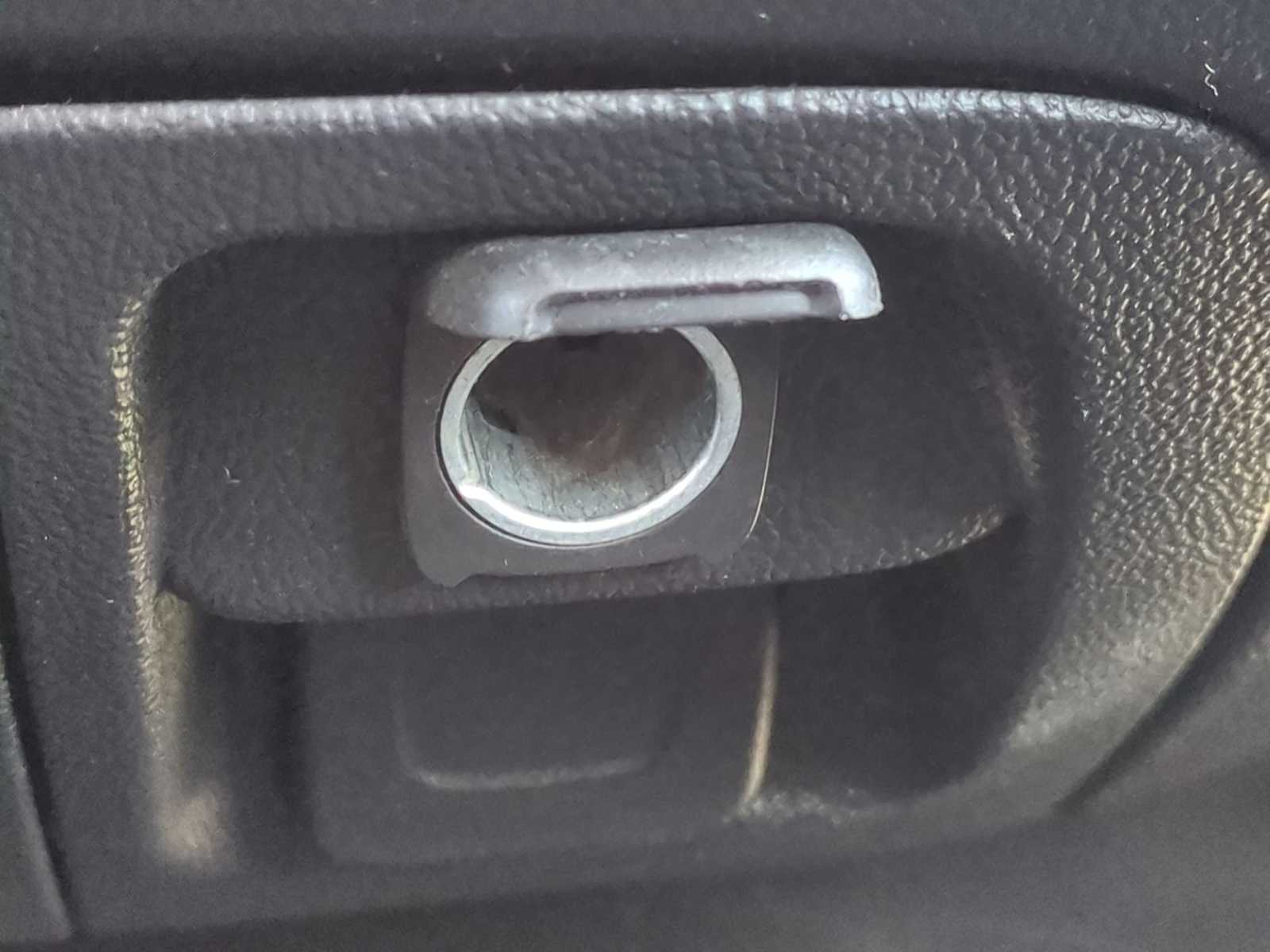 Thumbnail: 2017 GMC Sierra 2500 - 28