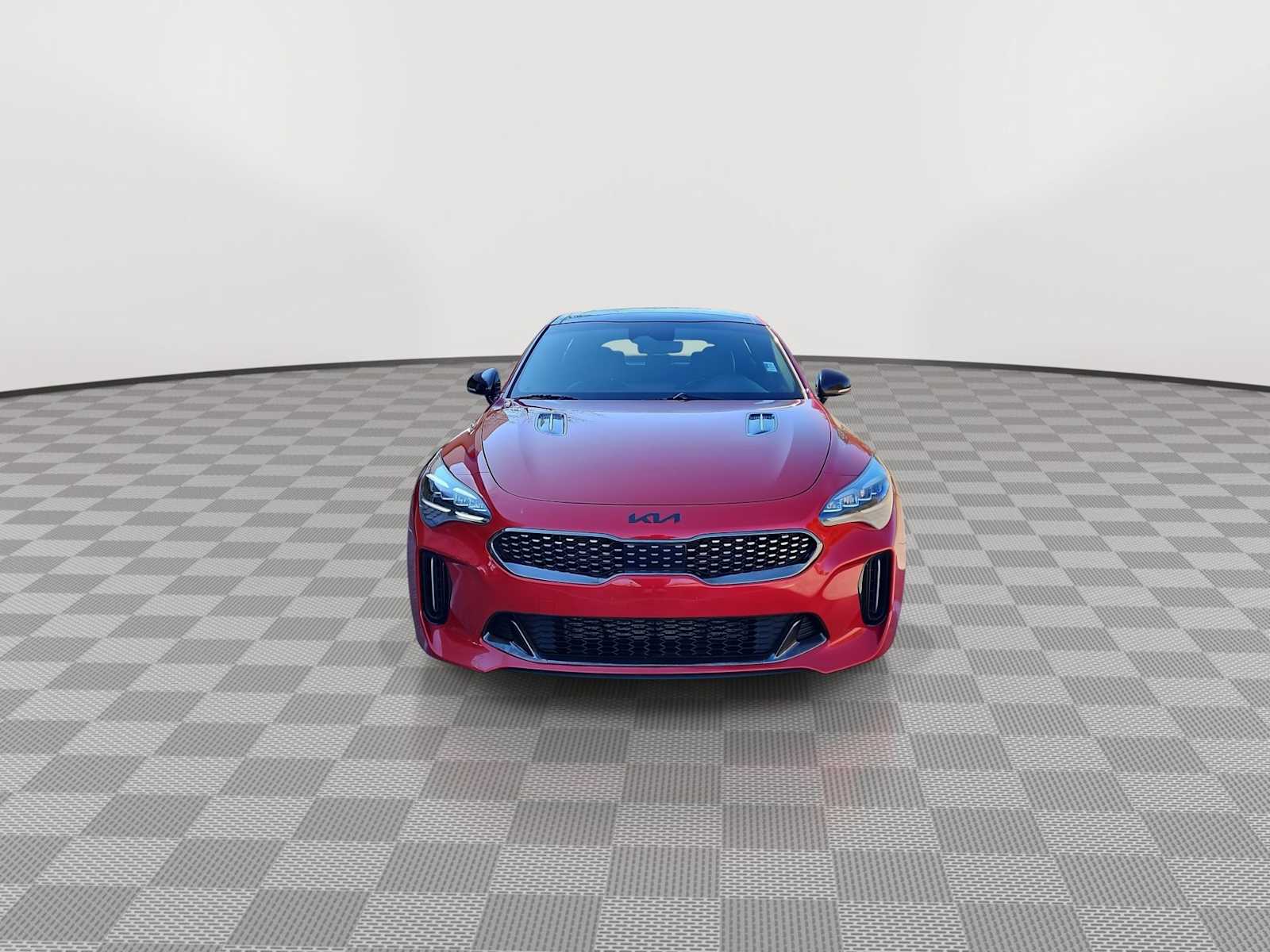 Thumbnail: 2023 Kia Stinger - 3