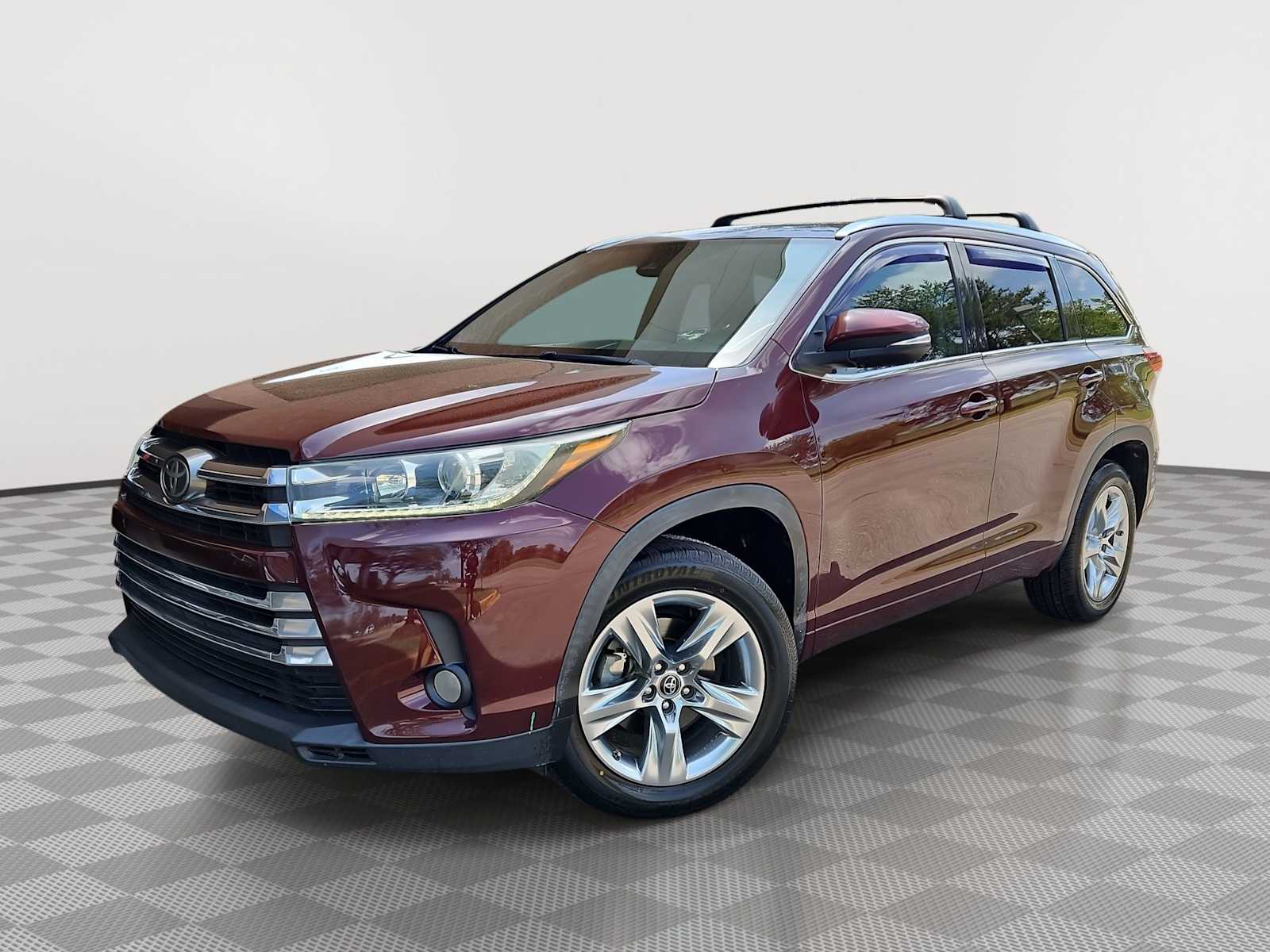 Thumbnail: 2018 Toyota Highlander - 1