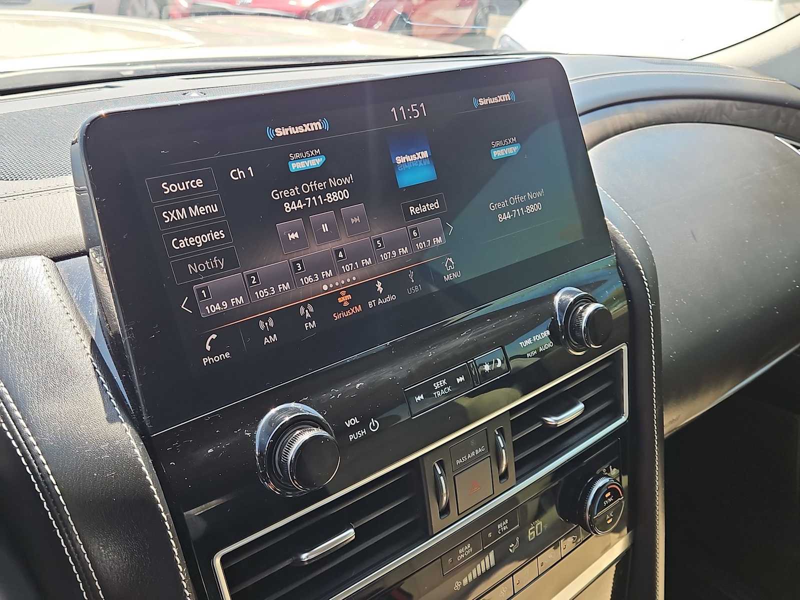 Thumbnail: 2022 INFINITI QX80 - 32