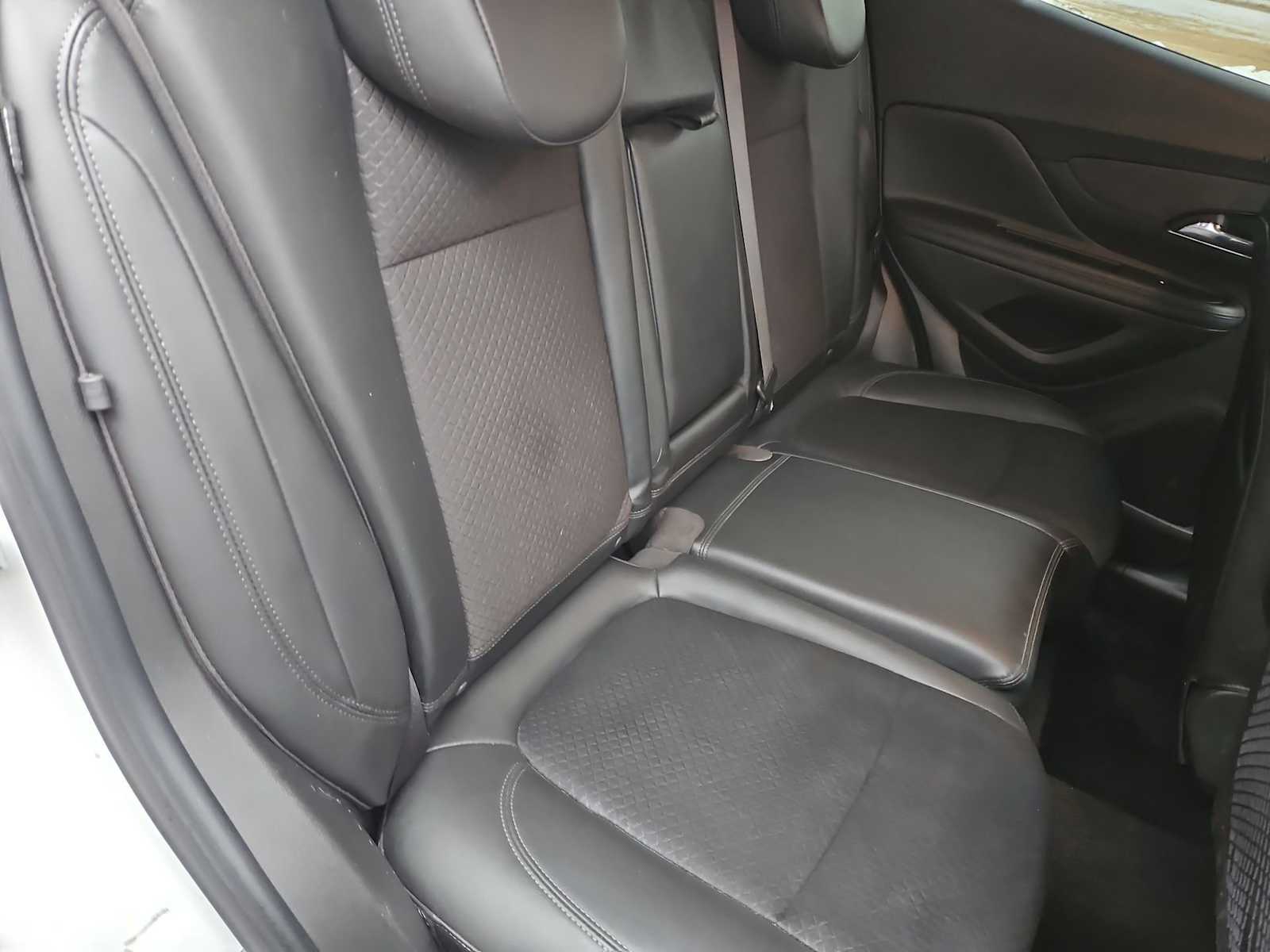 Thumbnail: 2020 Buick Encore - 20