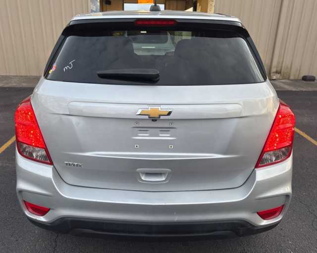 Thumbnail: 2020 Chevrolet Trax - 2