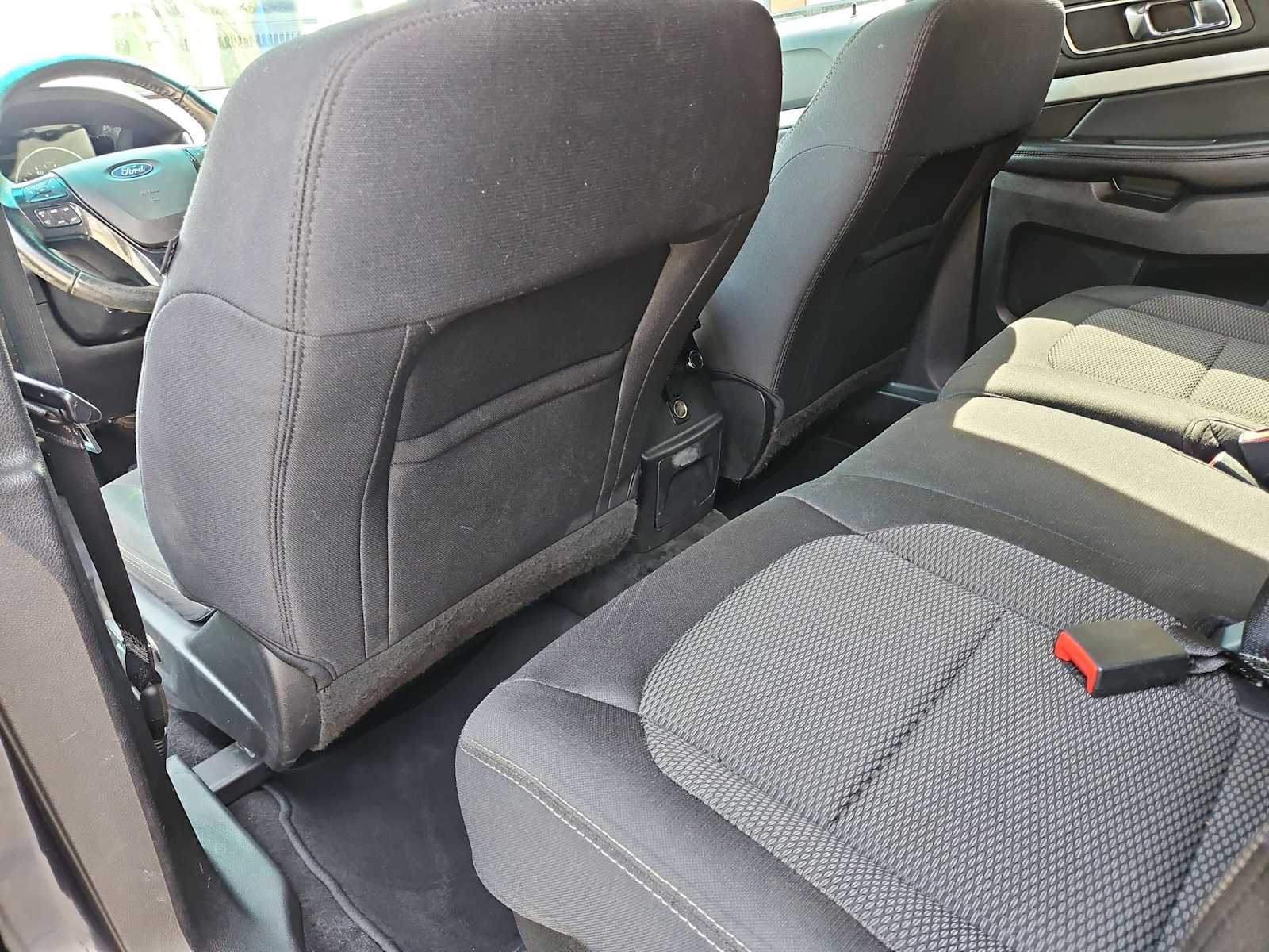 Thumbnail: 2017 Ford Explorer - 18