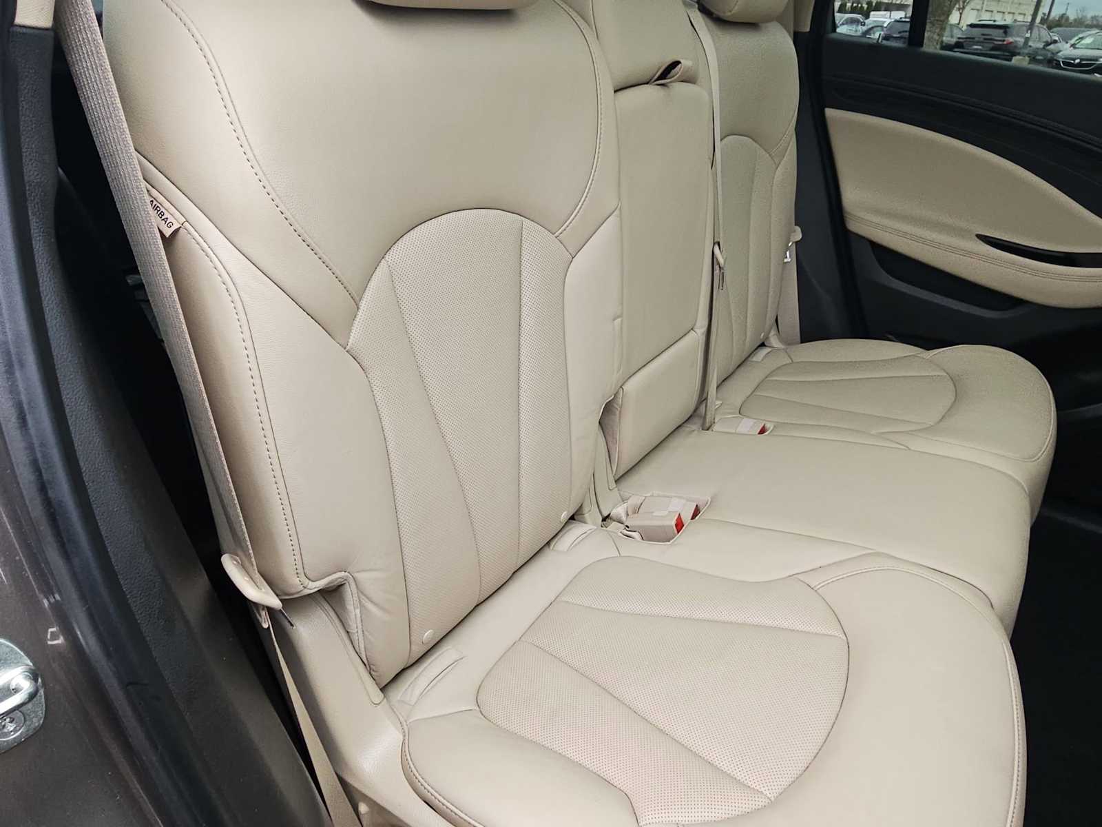 Thumbnail: 2016 Buick Envision - 21