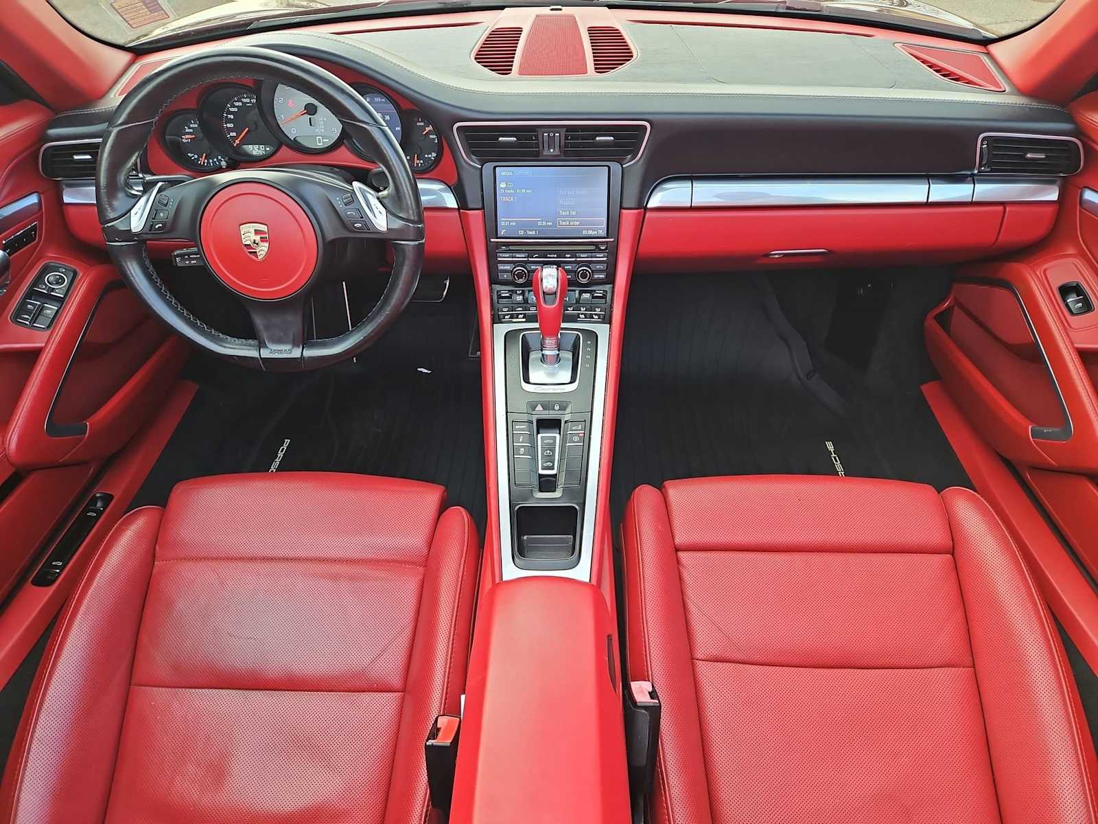 Thumbnail: 2014 Porsche 911 - 16