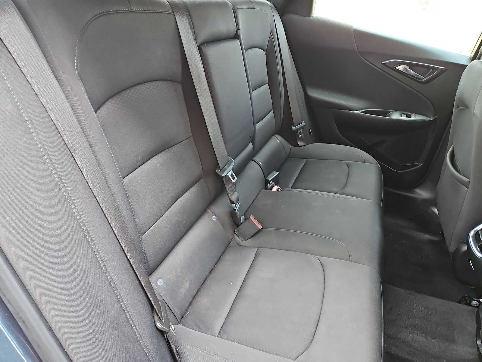 Thumbnail: 2021 Chevrolet Malibu - 21