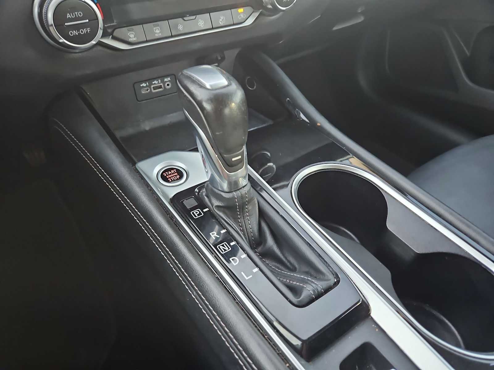 Thumbnail: 2020 Nissan Altima - 32