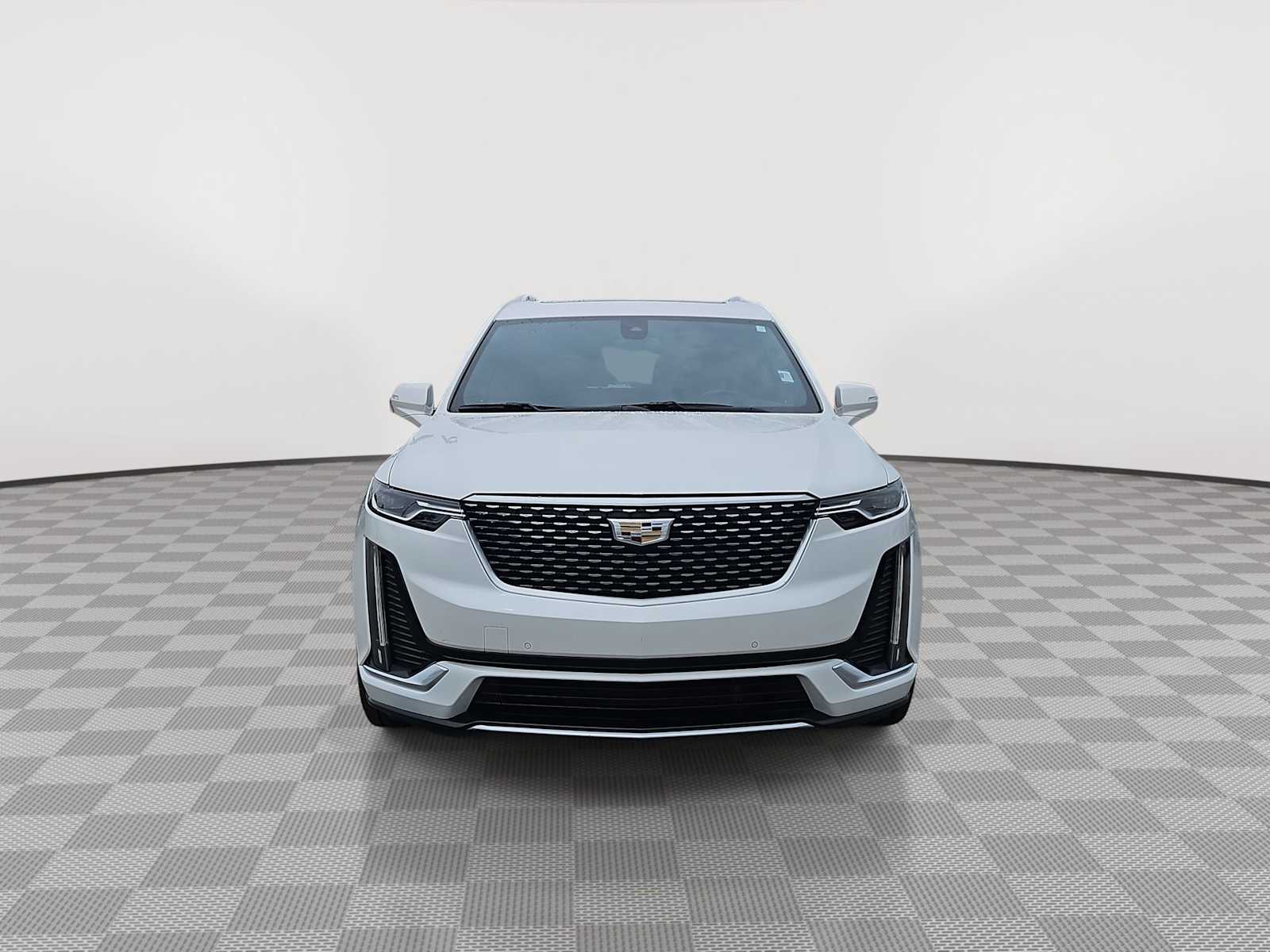 Thumbnail: 2020 Cadillac XT6 - 3